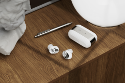 Devialet Gemini II desk